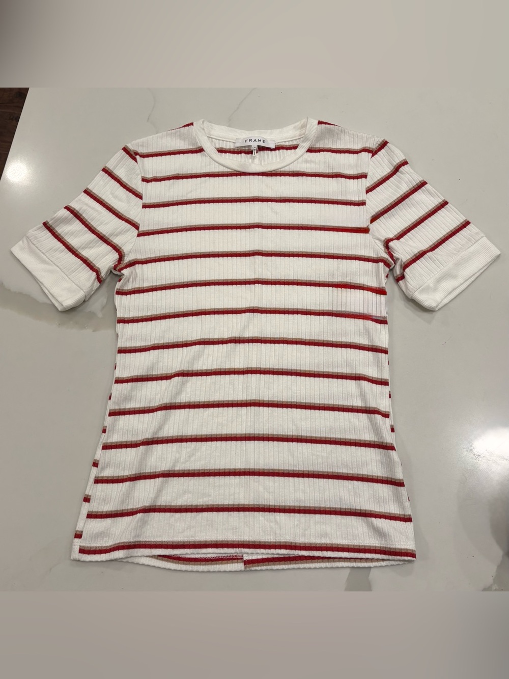 FRAME White and Red/beige Stripped Ribbed Short Sleeve Tee, Sz Large